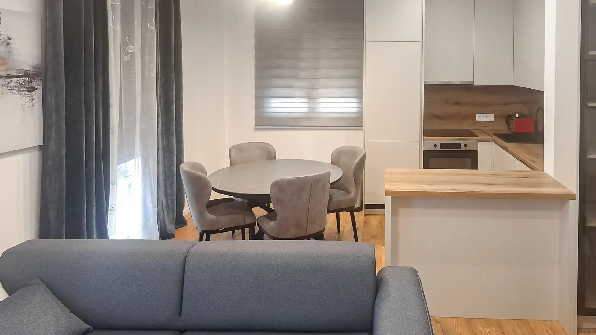 Prodaja, jednosoban stan, 60m², Mrčevac, Tivat