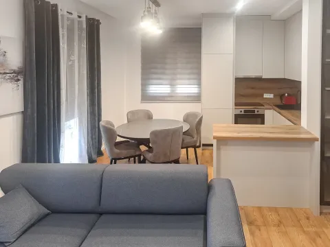 Prodaja, jednosoban stan, 60m², Mrčevac, Tivat - image 2