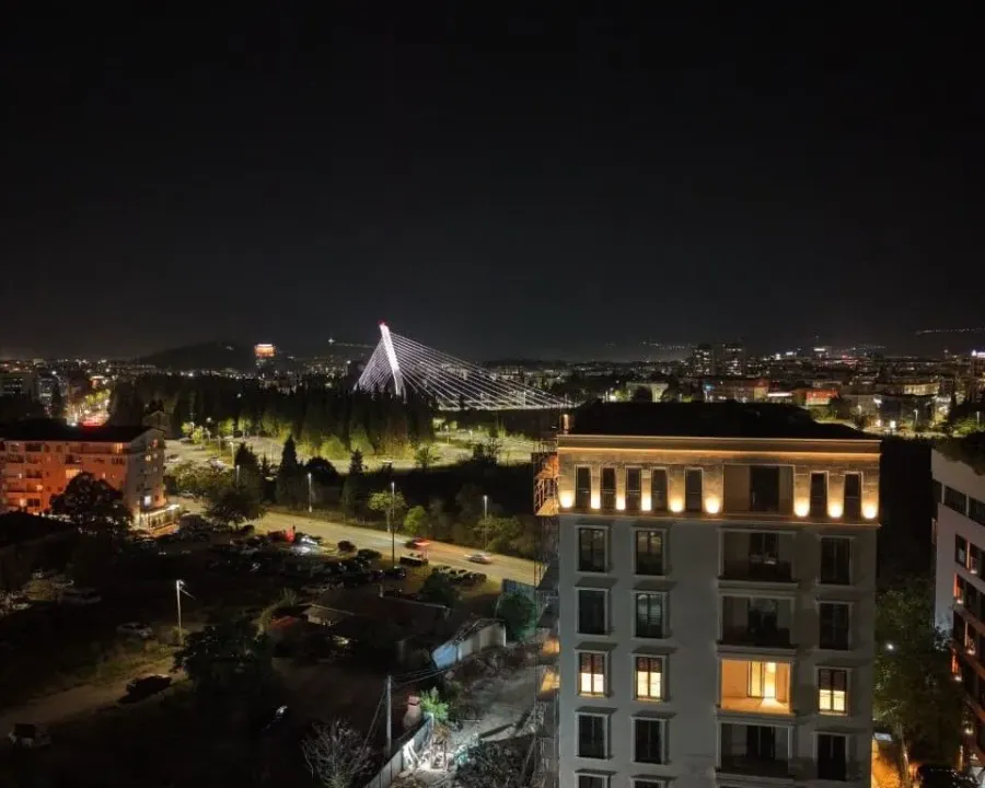 Prodaja, trosoban stan, 185m², Centar, Podgorica