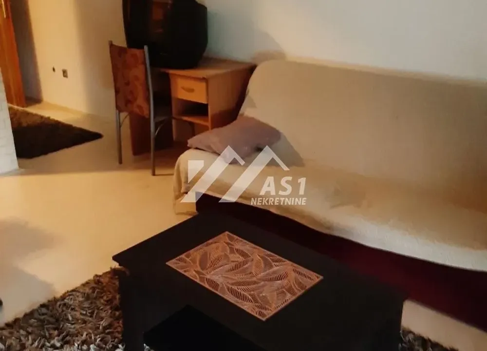 Izdavanje, jednosoban stan, 31m², Nova Detelinara, Novi Sad Sve Podlokacije