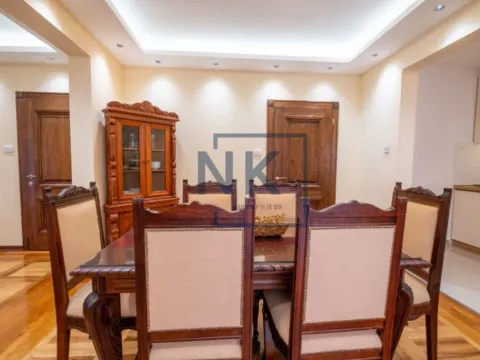 Prodaja, trosoban stan, 128m², Stari Aerodrom, Podgorica - image 4