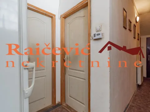 Prodaja, četvorosoban stan, 91m², Petlovo Brdo, Beograd - image 8