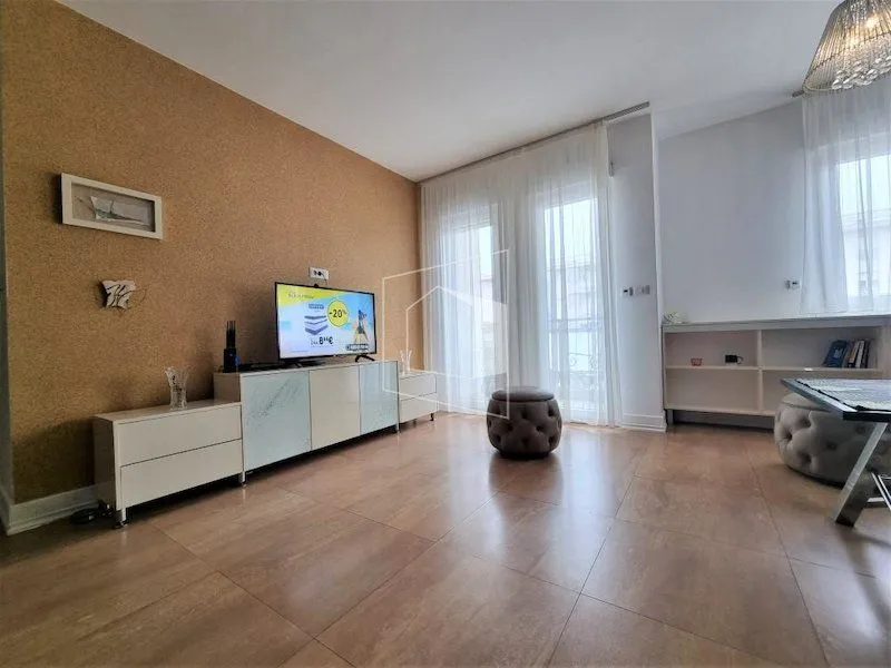 Rent, apartment, 68m², City Kvart, Podgorica
