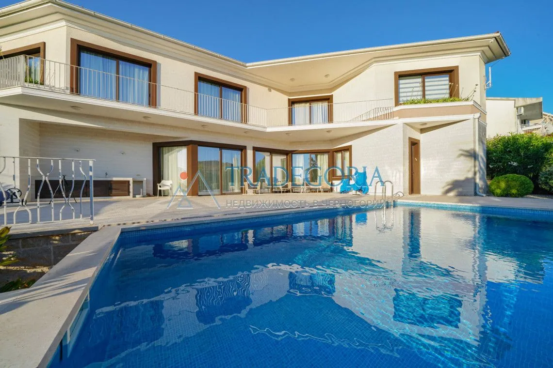 Prodaja, kuća, 285m², Tivat, Crna Gora