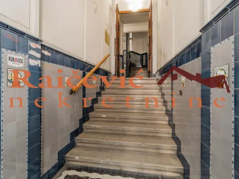 Sale, four bedroom apartment, 82m², Stari Grad, Beograd - image 19