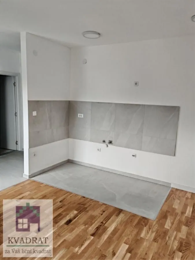 Prodaja, jednosoban stan, 36m², Grbavica, Novi Sad Sve Podlokacije