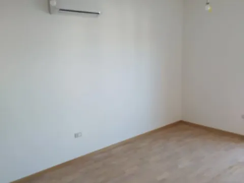 Prodaja, jednosoban stan, 45m², Pobrežje, Podgorica - image 3