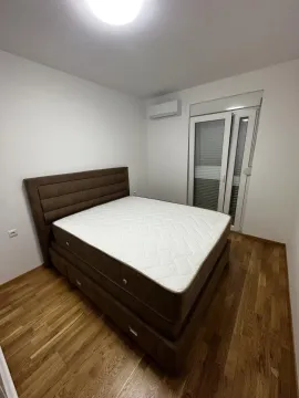 Izdavanje, jednosoban stan, 55m², Ljubović, Podgorica - image 4