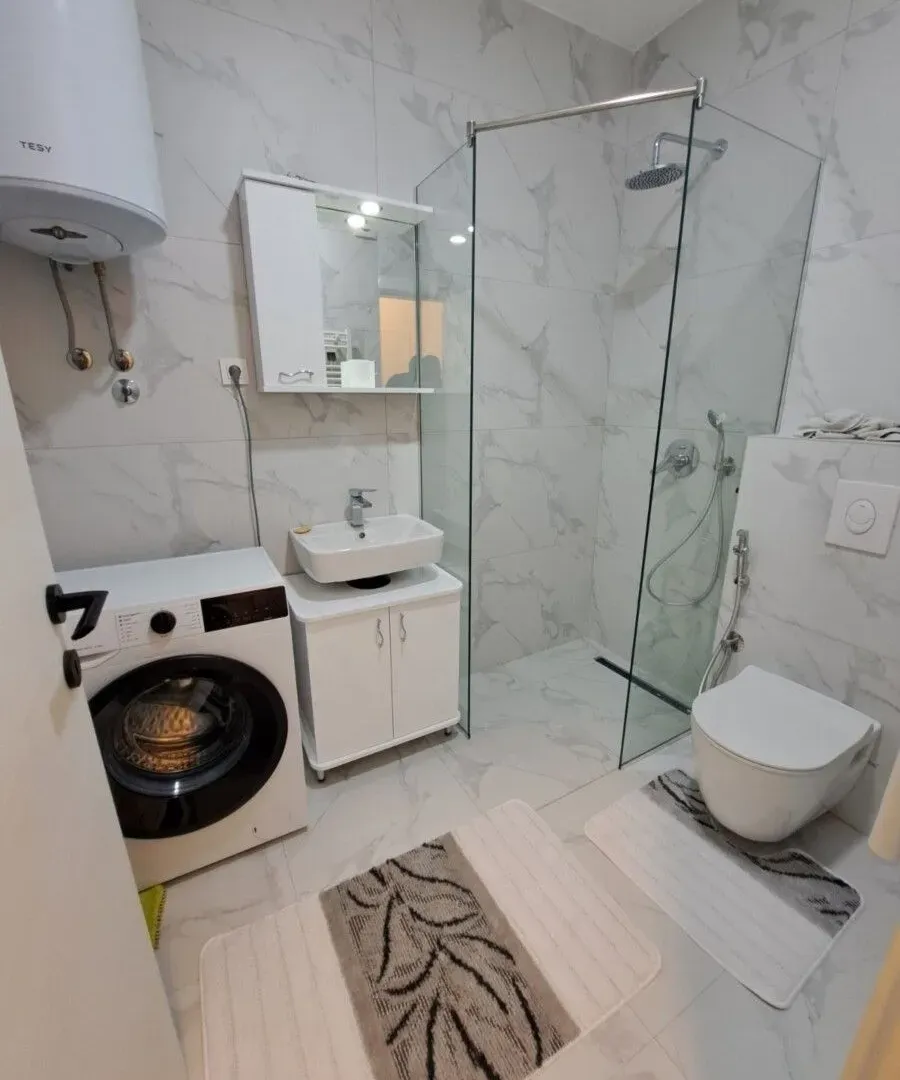 Rent, two bedroom apartment, 70m², Stari Aerodrom, Podgorica