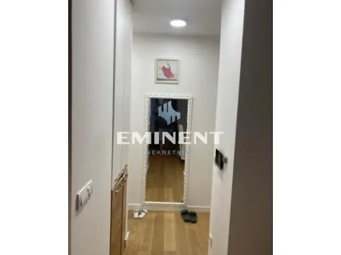 Izdavanje, stan, 35m², Južni Bulevar, Vračar Sve Podlokacije - image 7