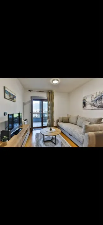 Rent, one bedroom apartment, 53m², Centar, Bar