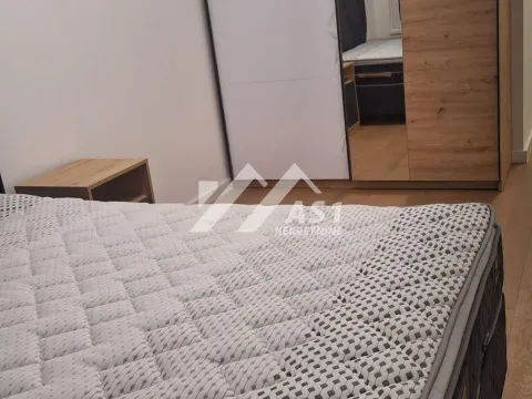 Izdavanje, četvorosoban stan, 110m², Salajka, Novi Sad Sve Podlokacije - image 5