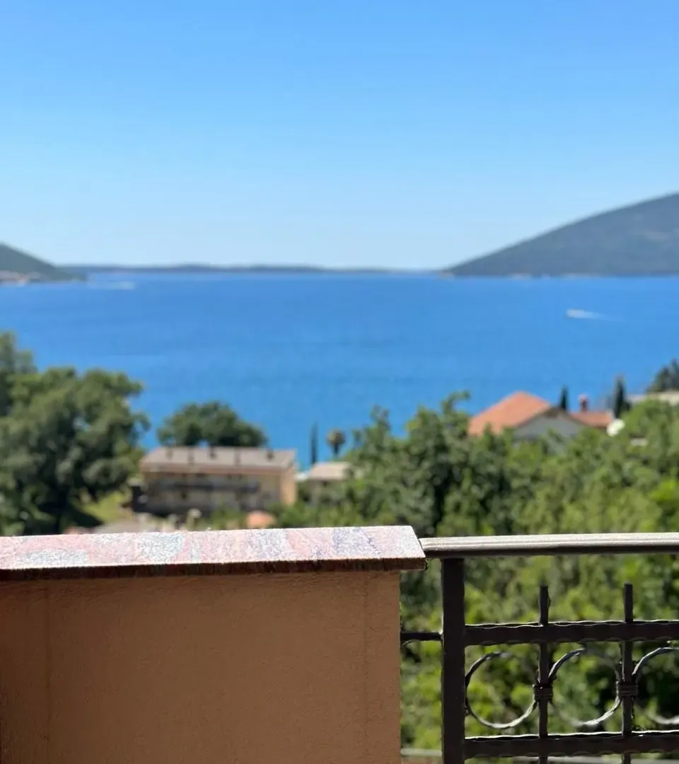 Prodaja, stan, 88m², Herceg Novi, Crna Gora