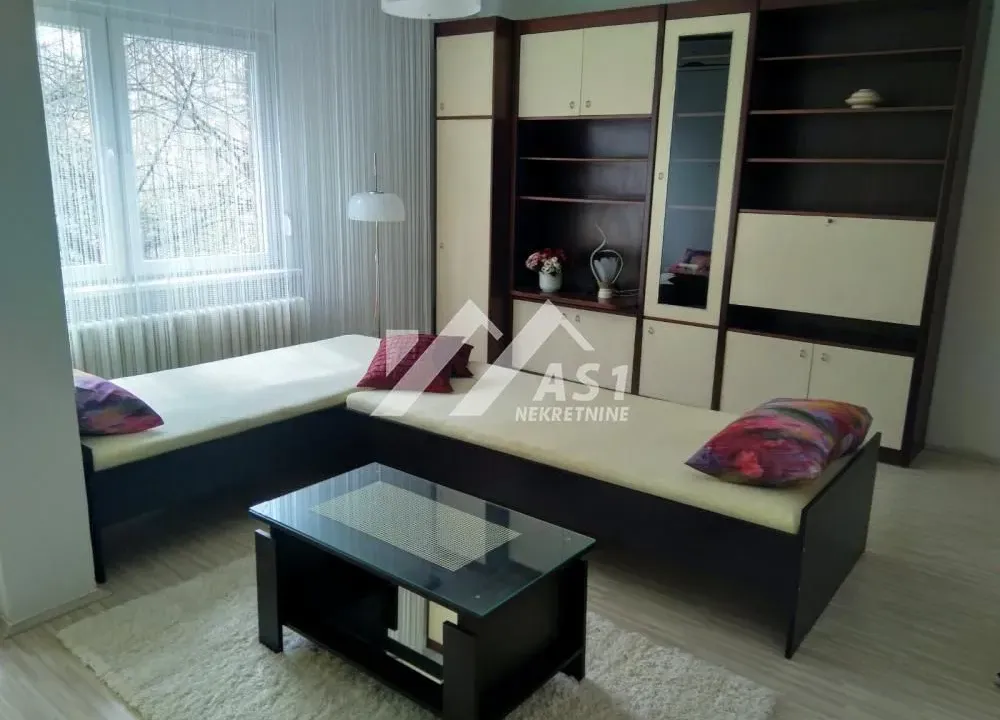 Izdavanje, jednosoban stan, 39m², Železnička Stanica, Novi Sad Sve Podlokacije