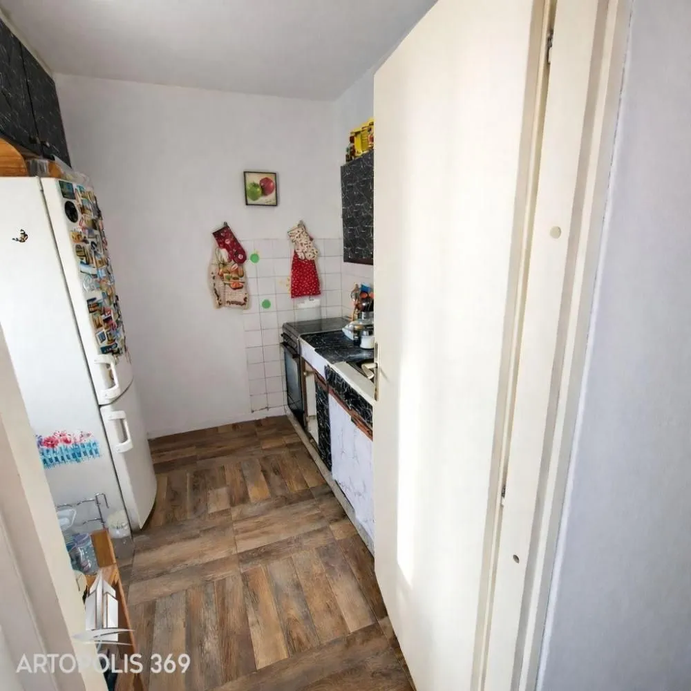 Prodaja, trosoban stan, 86m², Novi Beograd Blok 63, Novi Beograd Sve Podlokacije