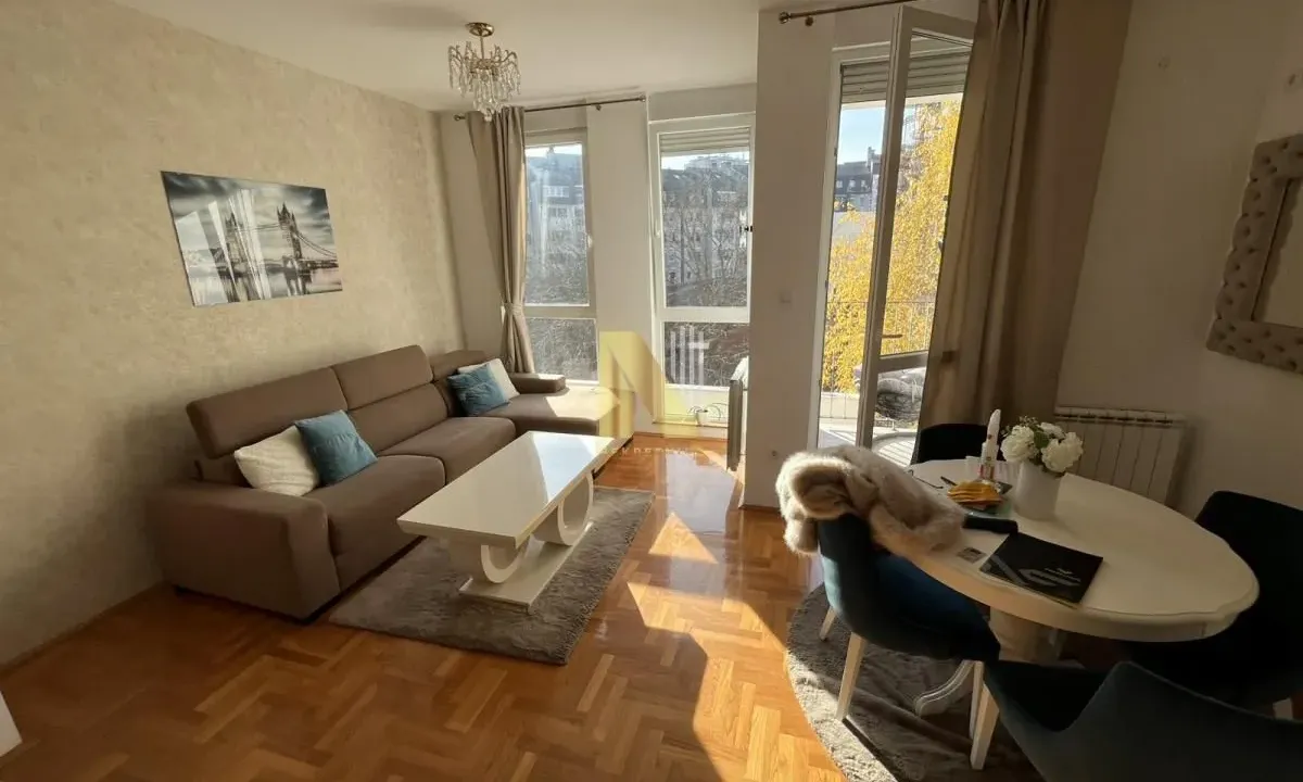 Izdavanje, dvosoban stan, 50m², Spens, Novi Sad Sve Podlokacije