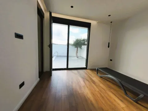 Prodaja, kuća, 126m², Krimovica, Kotor - image 16