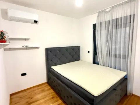 Izdavanje, jednosoban stan, 48m², Gorica C, Podgorica - image 8