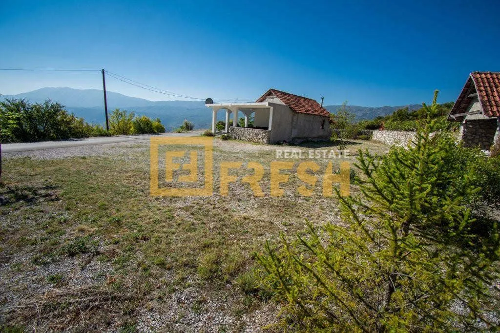 Sale, office space, 1028m², Nikšić, Crna Gora