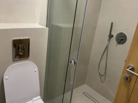 Izdavanje, jednosoban stan, 47m², City Kvart, Podgorica - image 6