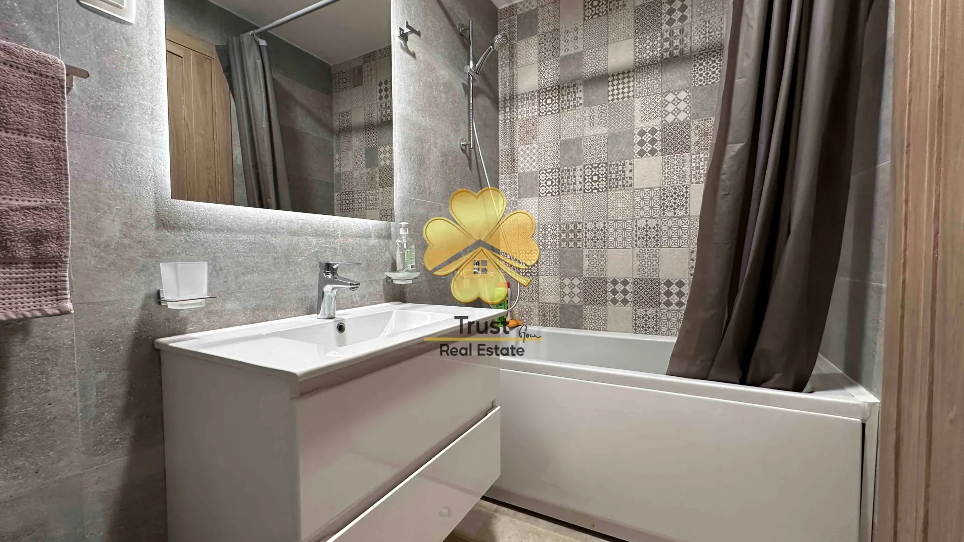 Rent, two bedroom apartment, 72m², Master Kvart, Podgorica