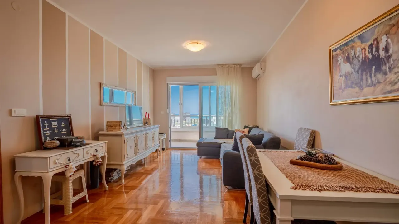 Sale, two bedroom apartment, 69m², Bjeliši, Bar