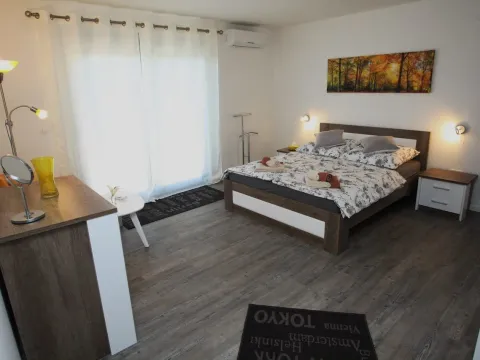 Rent, house, 153m², Krimovica, Kotor - image 7