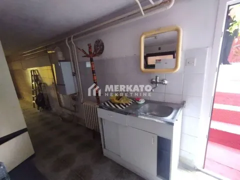 Prodaja, kuća, 236m², Elemir, Zrenjanin - image 20