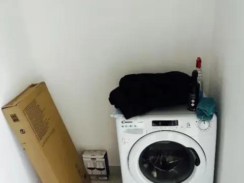 Izdavanje, dvosoban stan, 50m², Palilula Sve Podlokacije, Beograd - image 7