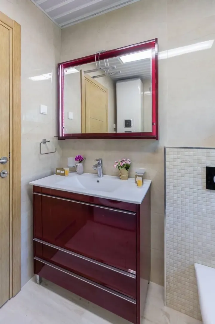 Prodaja, trosoban stan, 110m², Pržno, Budva