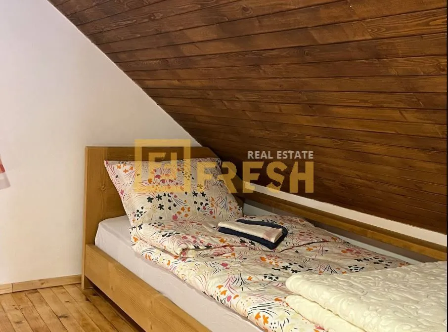 Izdavanje, kuća, 60m², Kolašin, Crna Gora