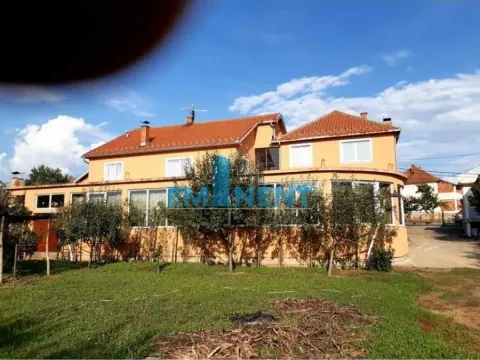 Sale, house, 849m², Arnajevo, Barajevo