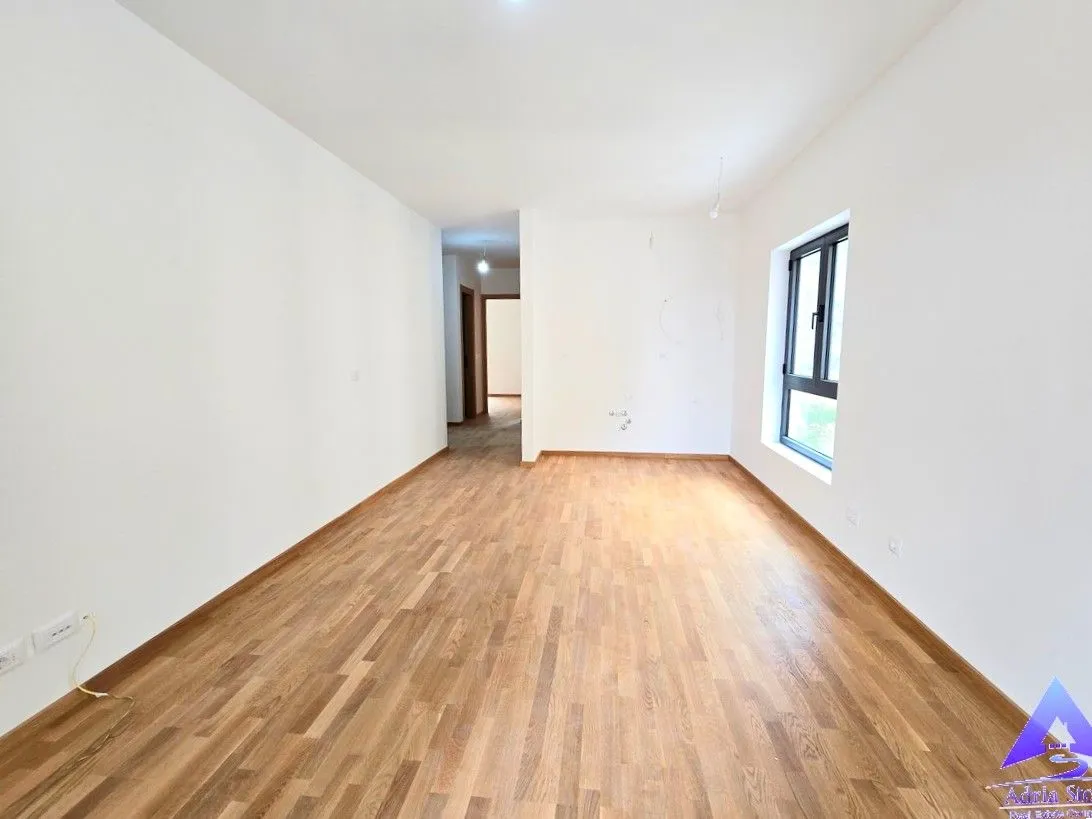 Sale, two bedroom apartment, 64m², Bečići, Budva