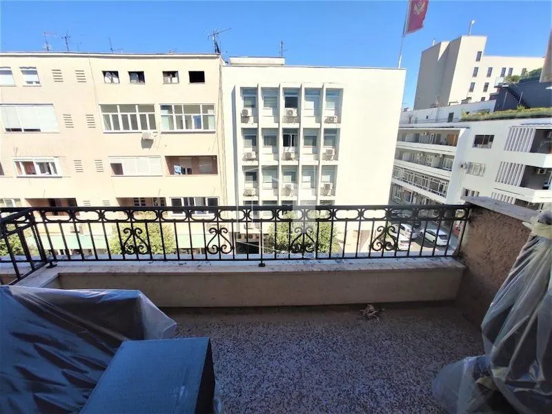 Rent, two bedroom apartment, 79m², Centar, Podgorica