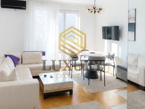 Izdavanje, dvosoban stan, 70m², Preko Morače, Podgorica - image 9