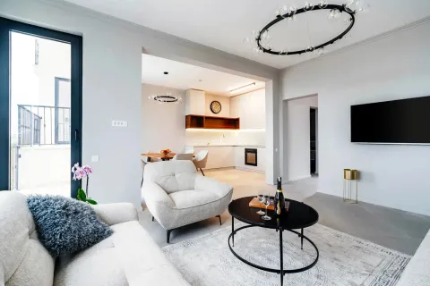 Prodaja, kuća, 220m², Reževići, Budva - image 7