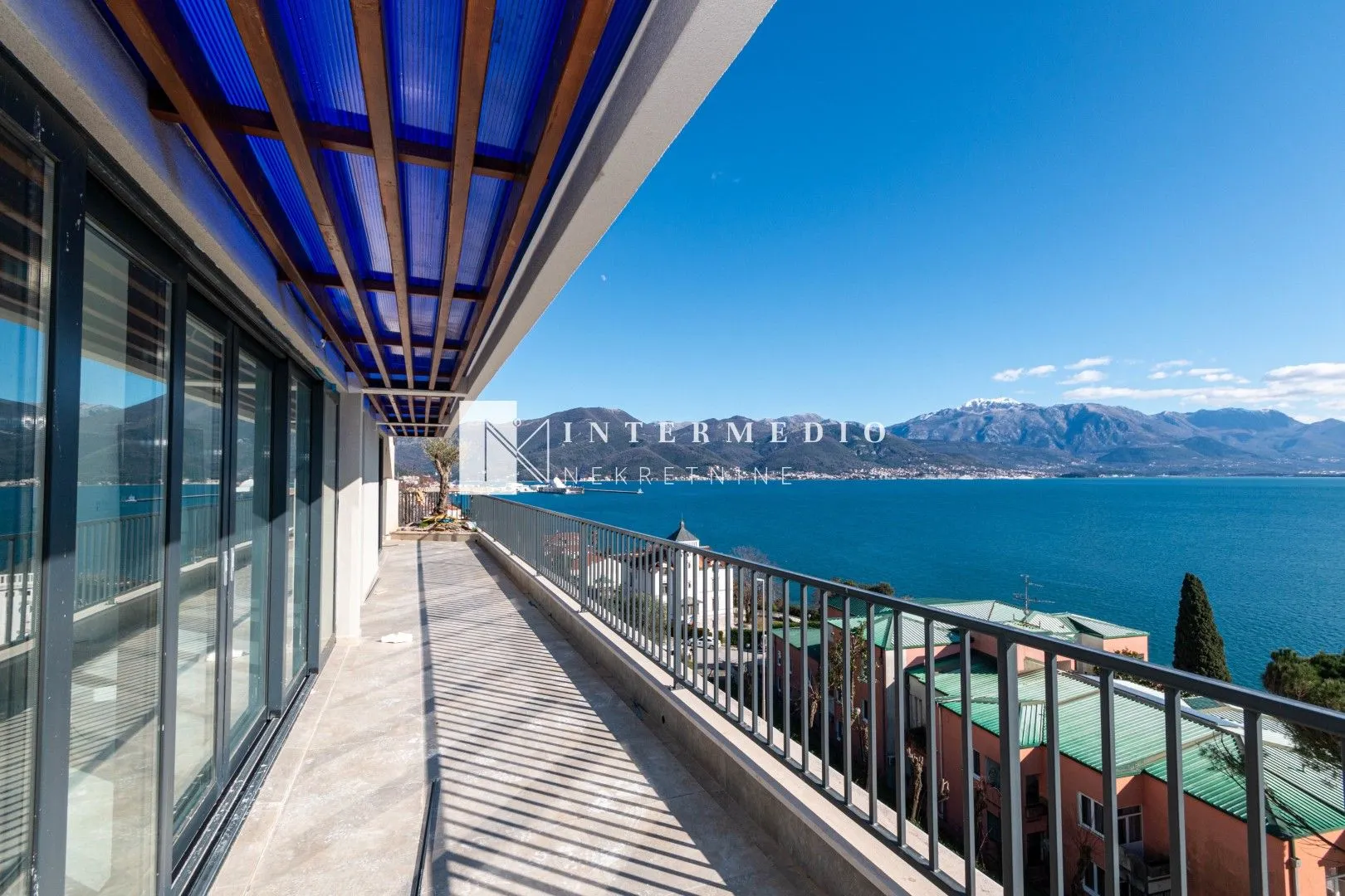 Prodaja, trosoban stan, 142m², Bijela, Herceg Novi