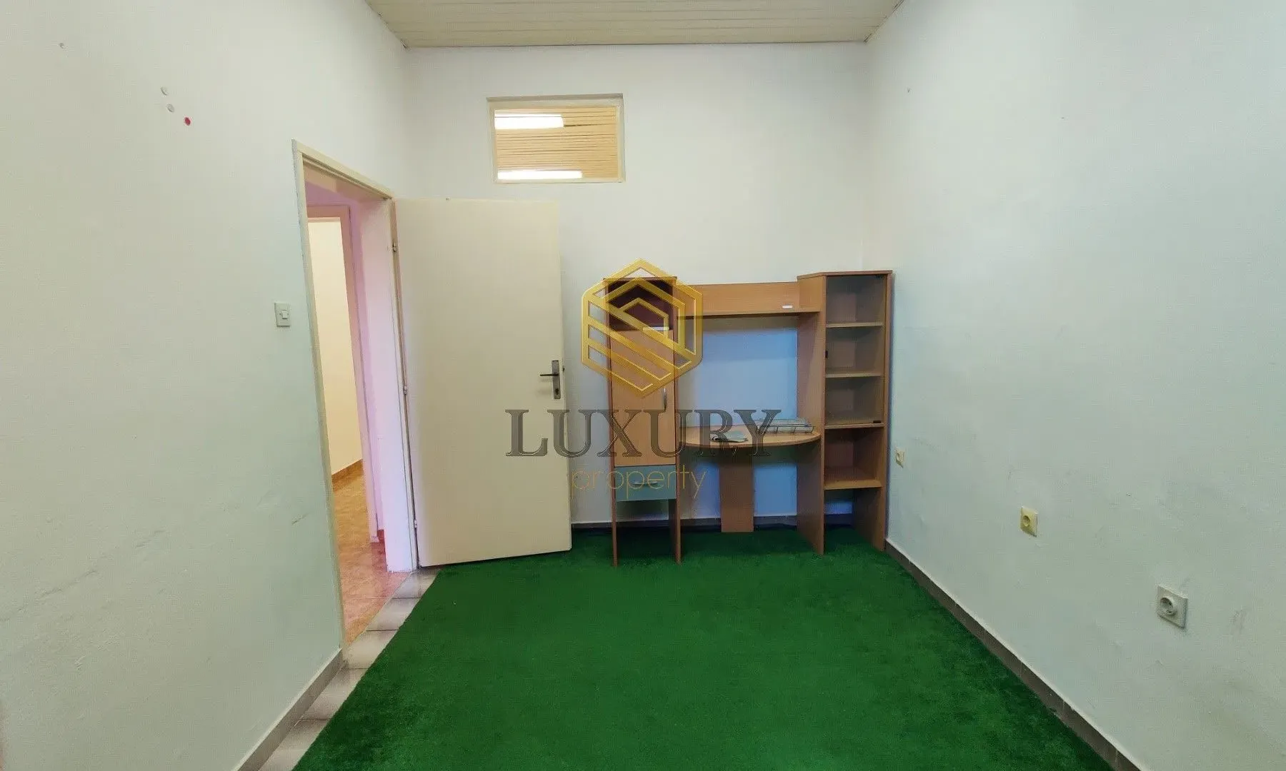 Sale, office space, 36m², Lepa Kata, Podgorica