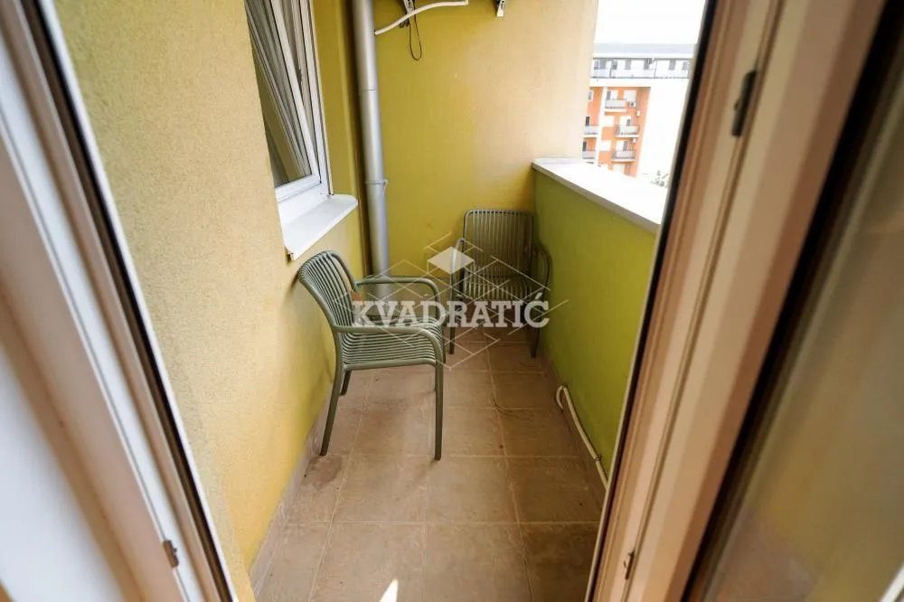 Izdavanje, dvosoban stan, 42m², Novi Beograd Blok 72, Novi Beograd Sve Podlokacije