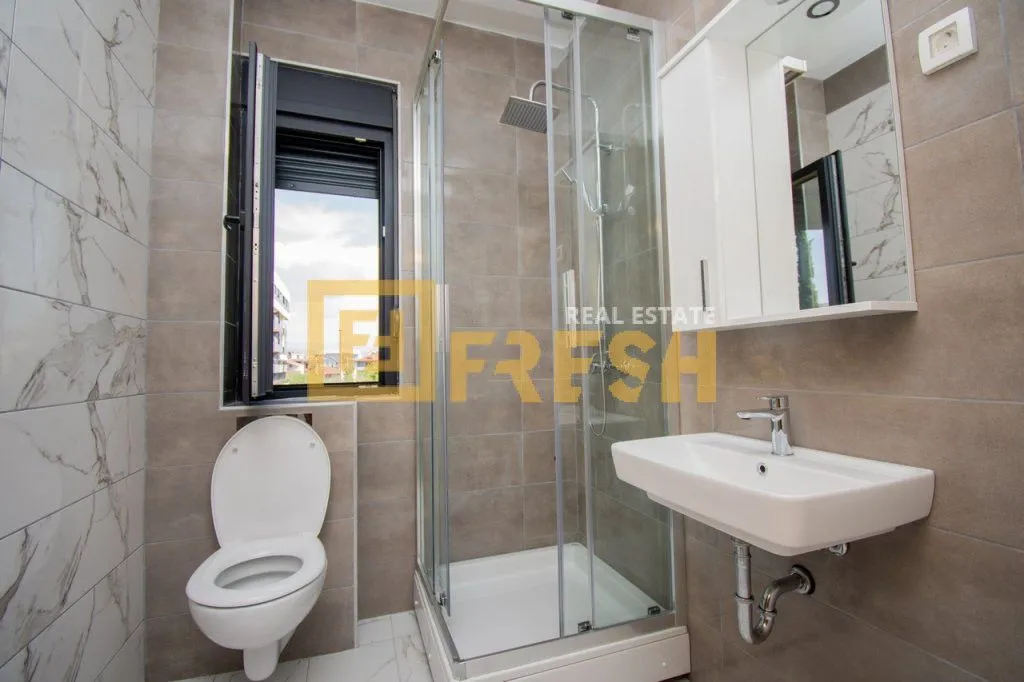 Prodaja, dvosoban stan, 67m², Tološi, Podgorica