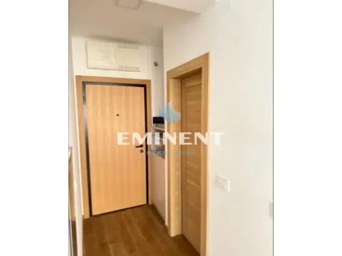 Rent, two bedroom apartment, 33m², Vračar Hram, Vračar Sve Podlokacije - image 8