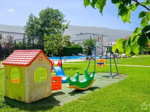 Prodaja, kuća, 174m², Budva, Crna Gora - image 16