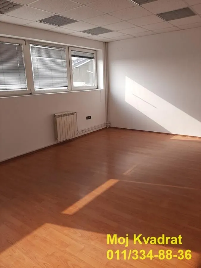 Izdavanje, poslovni prostor, 410m², Zemun Gornji Grad, Zemun Sve Podlokacije