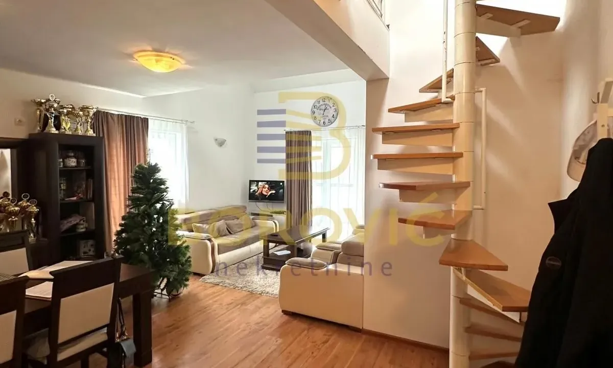 Sale, two bedroom apartment, 84m², Labudovo Brdo, Beograd