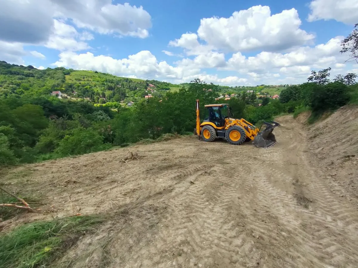 Prodaja, plac, 1500m², Rakovac, Novi Sad Sve Podlokacije