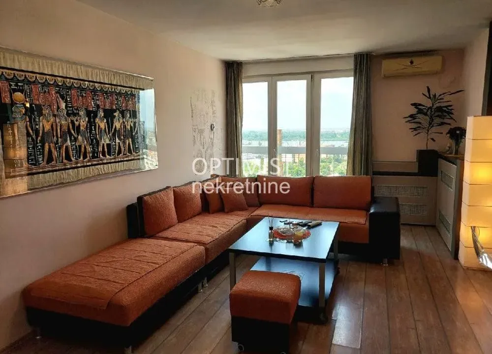 Rent, four bedroom apartment, 115m², Profesorska Kolonija, Palilula Sve Podlokacije