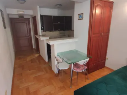 Rent, apartment, 24m², Rafailovići, Budva - image 4