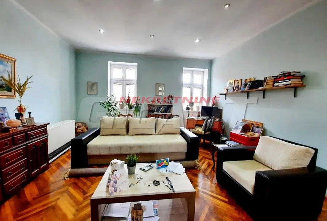 Prodaja, dvosoban stan, 52m², Zemun Sve Podlokacije, Beograd
