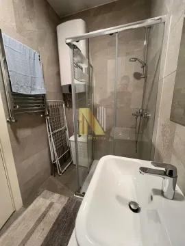 Izdavanje, dvosoban stan, 51m², Centar, Novi Sad - image 9