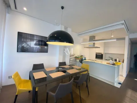 Rent, two bedroom apartment, 150m², Dukley Gardens, Budva - image 4